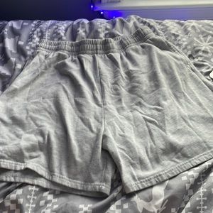 Garage light grey long shorts
